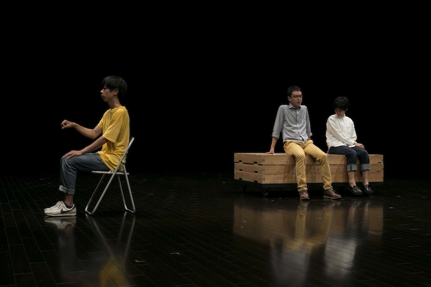『長崎を上演する』