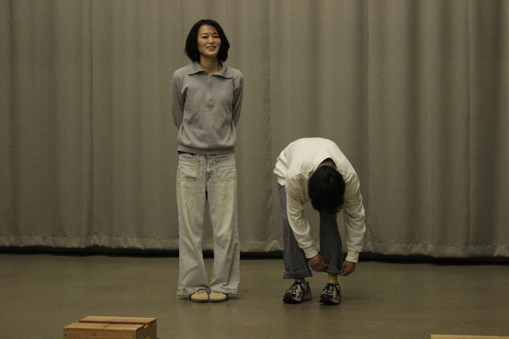『皿の上の見えない人間 Invisible woman on the plate』稽古場風景(2026年)